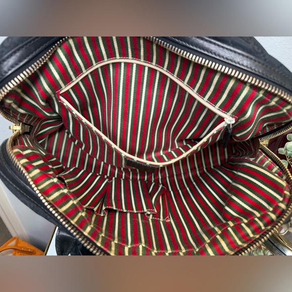 Gucci Black Canvas Shoulder Bag with GG Monogram - Picture 14 of 15